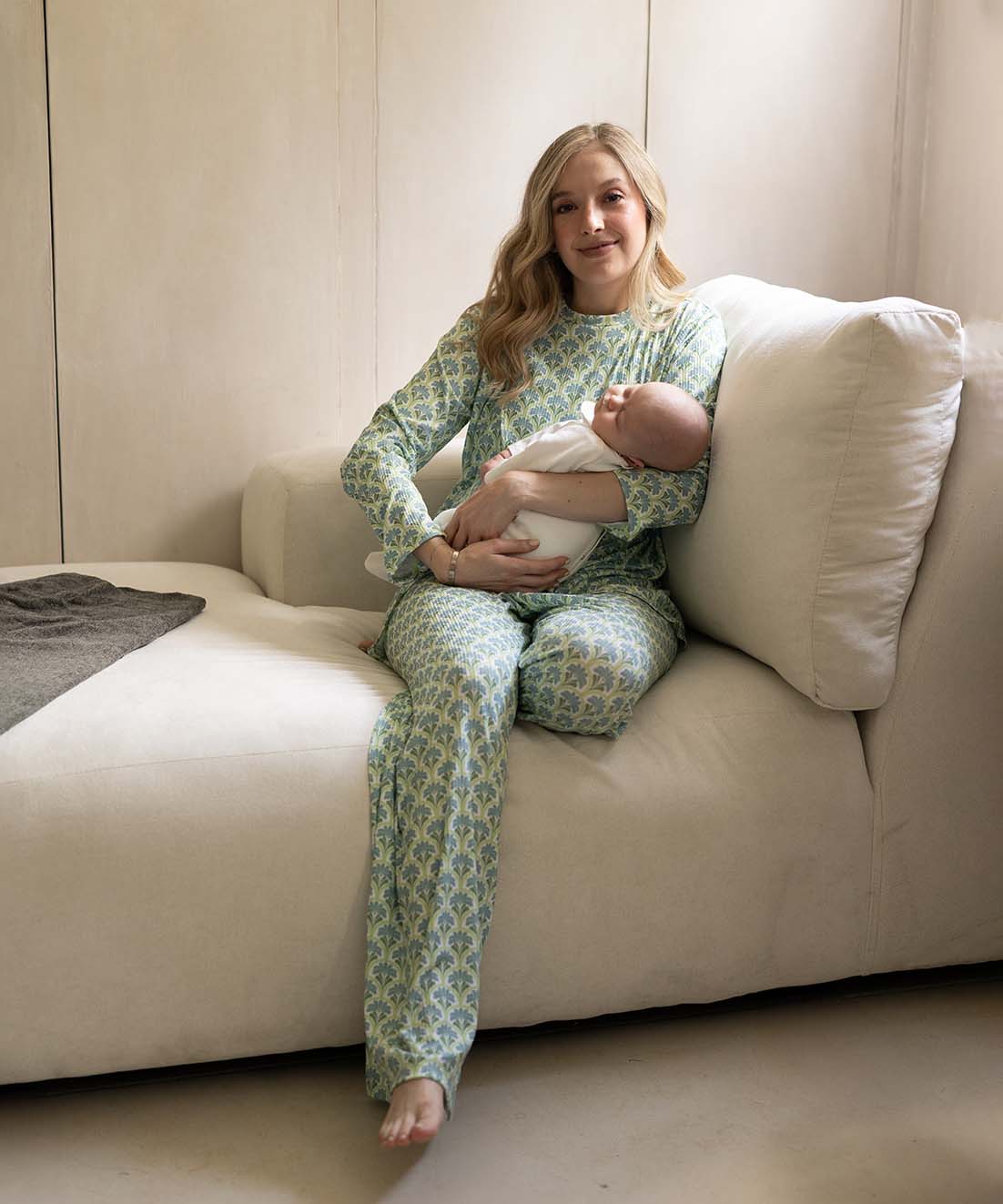 NIGHT IN NURSING PIJAMA