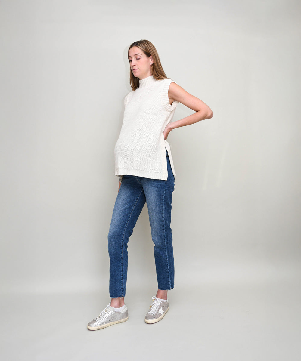 DARK JEANS