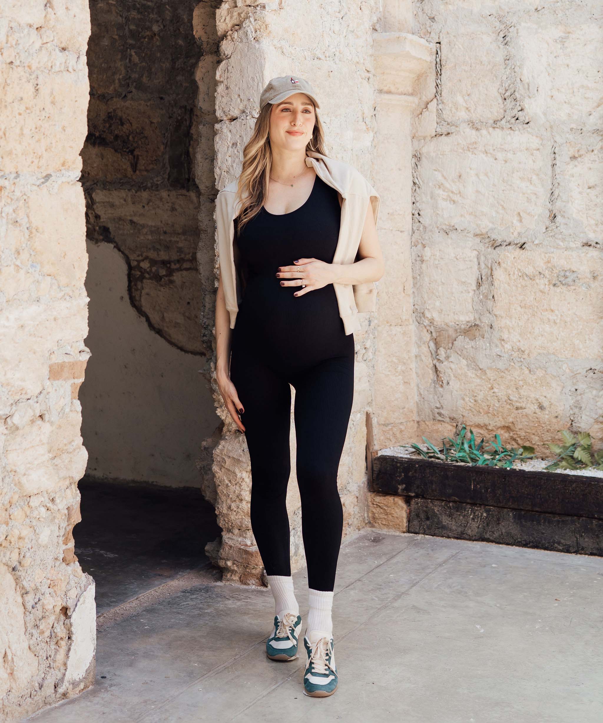 PREGGO LONG SUIT