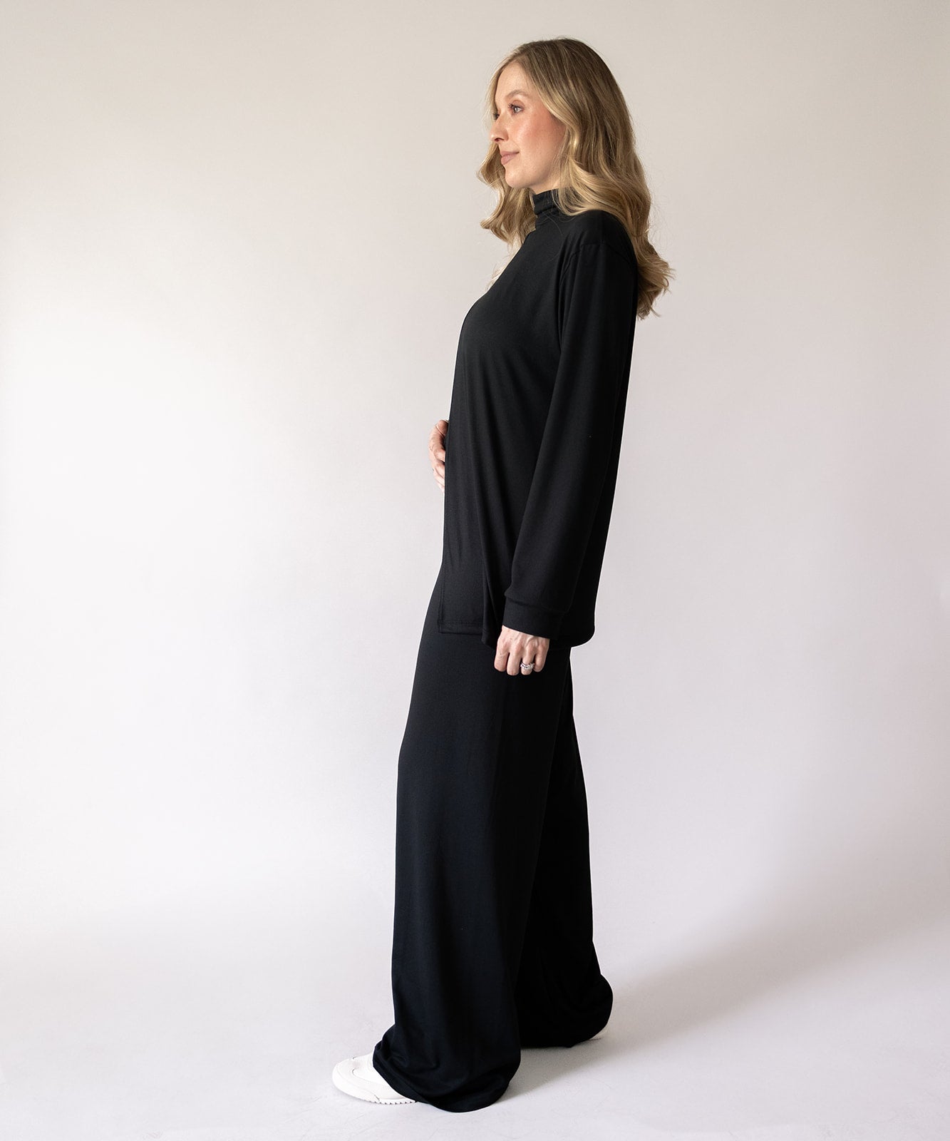 SIMPLE LONG SLEEVE SET BLACK
