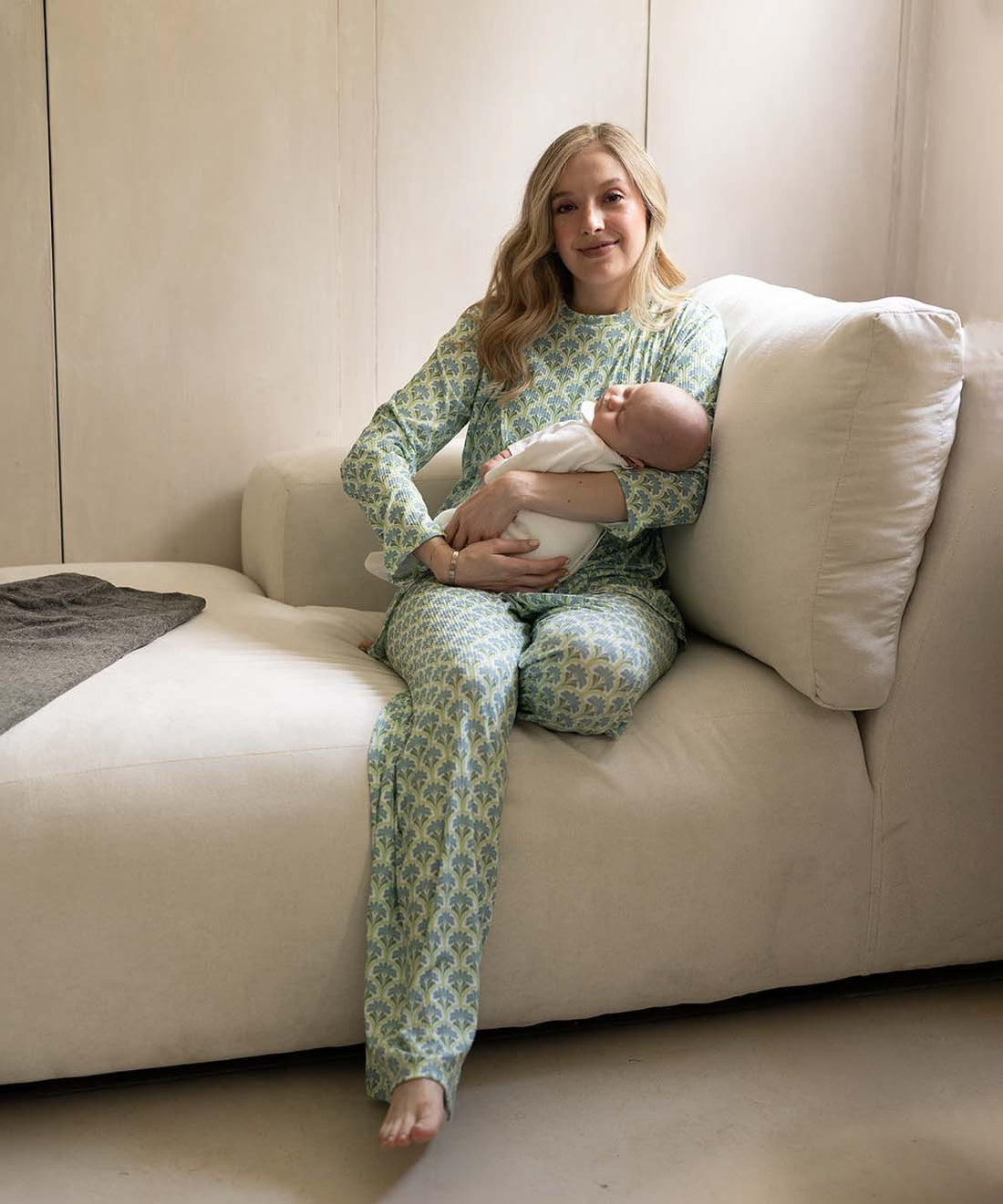 NIGHT IN NURSING PIJAMA