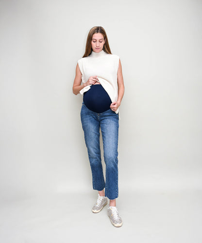 DARK JEANS