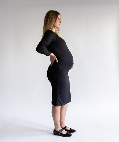 FITTED LONG SLEEVE BLACK DRESS