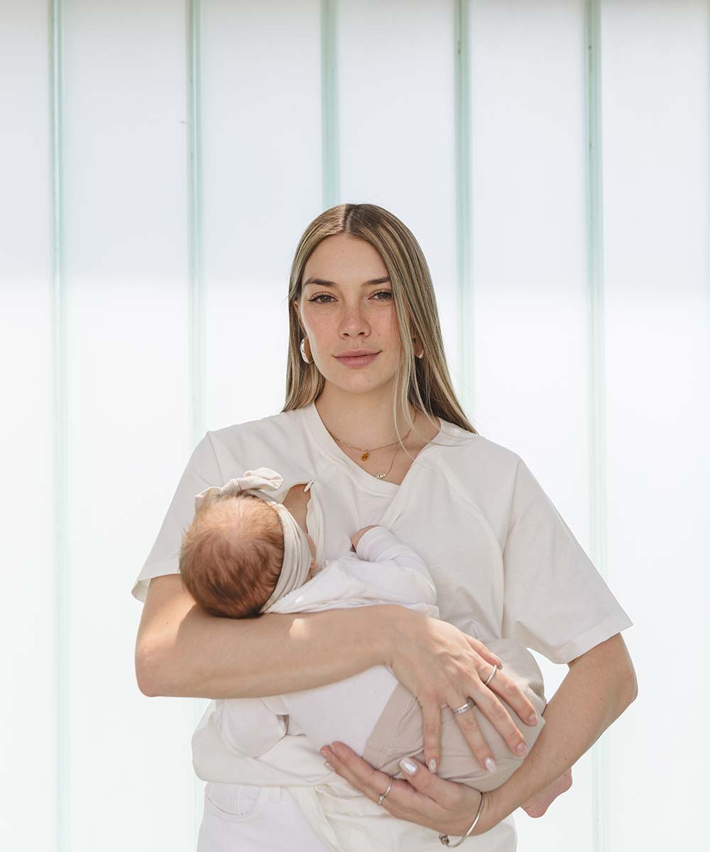 OVERSIZE NURSING T-SHIRT WHITE